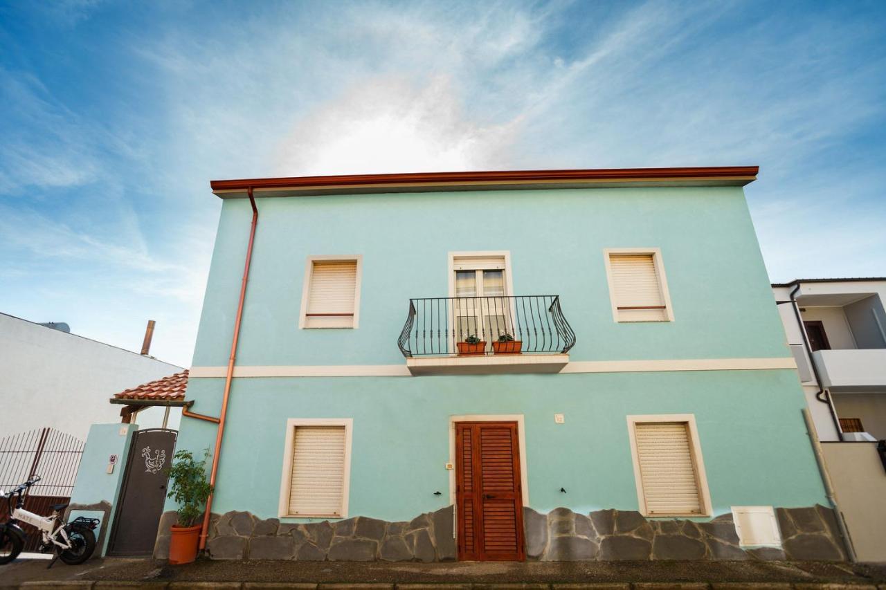 Holiday Home Alle Pavoncelle, Indipendente Con Terrazzo Di 60 Mq Portoscuso Ngoại thất bức ảnh